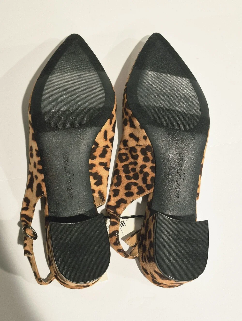 NWT Banana Republic Women's Slingback Cheeter Print Flats Size 10